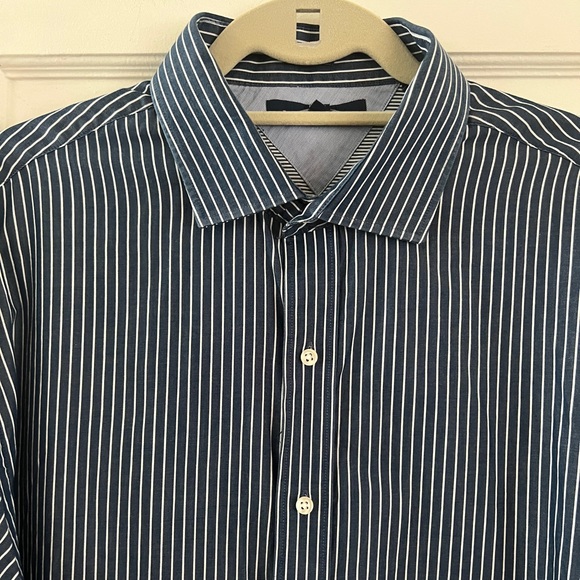 Tommy Hilfiger blue white cotton pinstripe men’s button up dress shirt slim fit - Picture 3 of 15